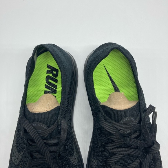Men’s Nike Free RN Flynit Athletic Running Shoes - Picture 7 of 10